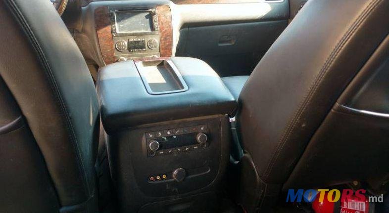 2008' GMC Yukon photo #2