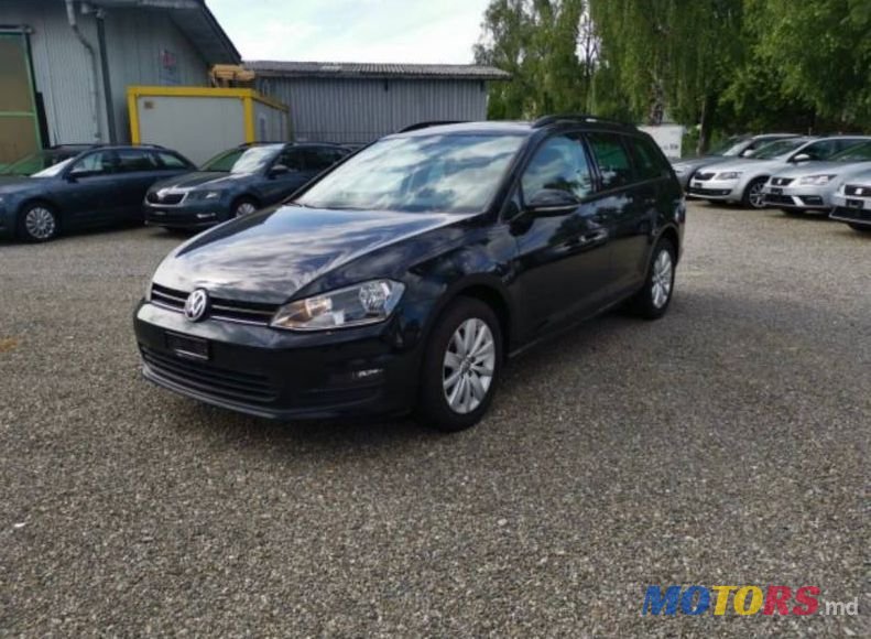 2013' Volkswagen Golf photo #1