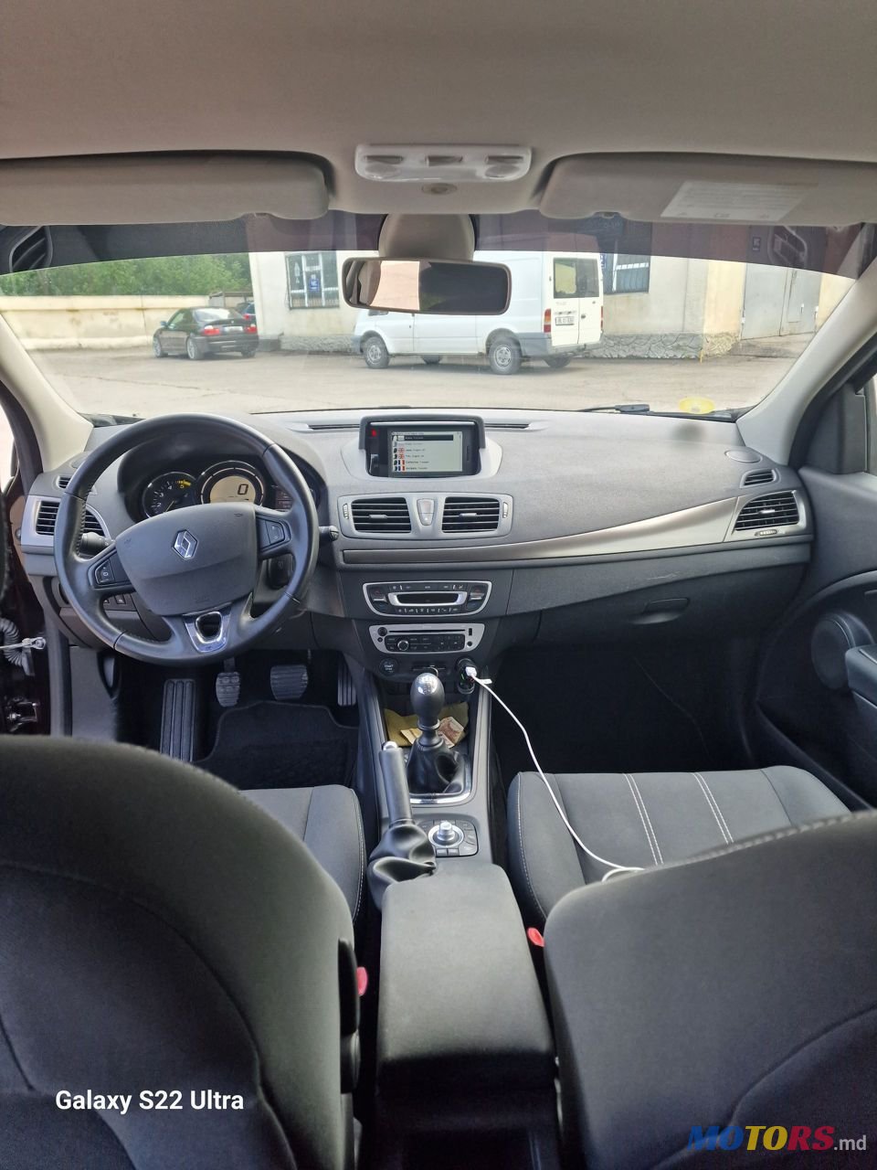 2013' Renault Megane photo #4