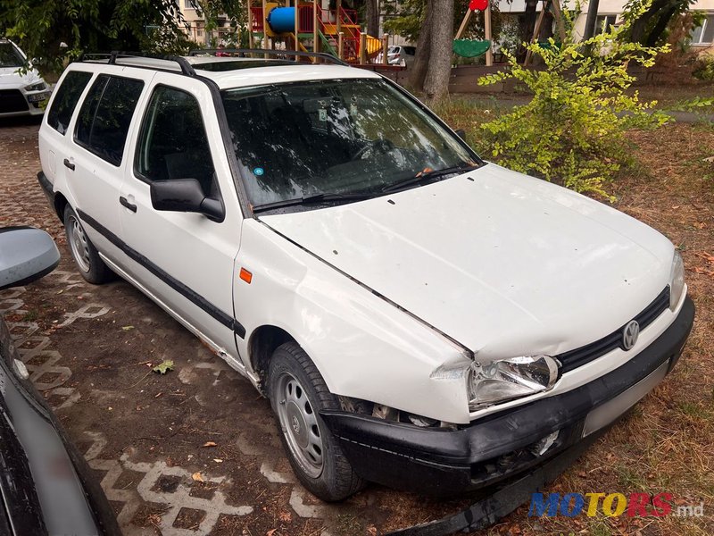 1995' Volkswagen Golf photo #3