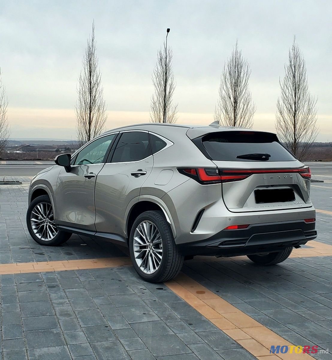 2023' Lexus Nx Series photo #4