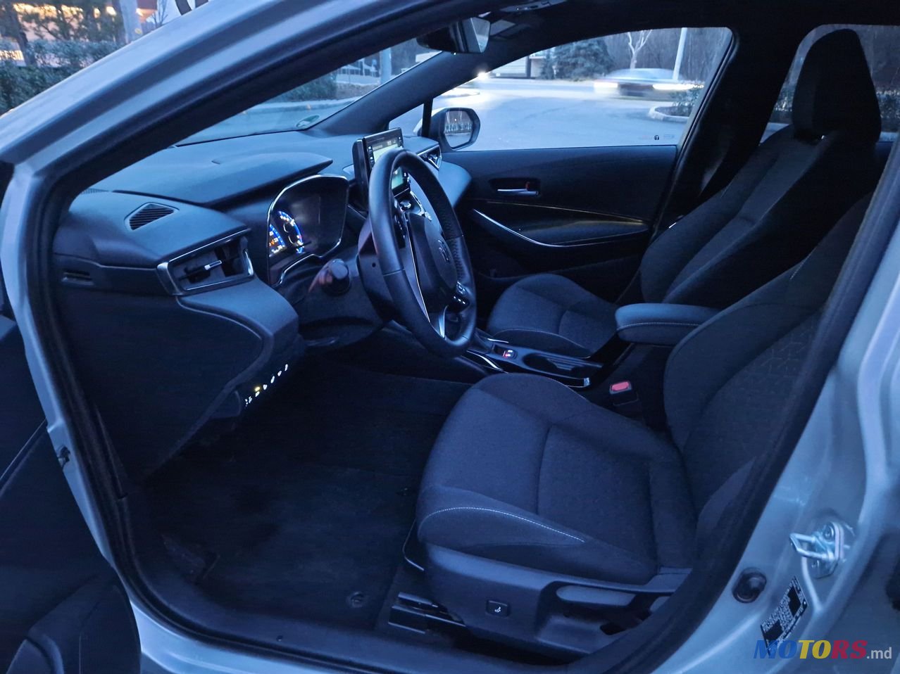 2021' Suzuki Swace photo #6