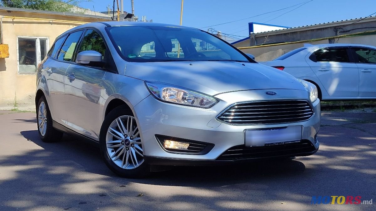 2016' Ford Focus photo #1