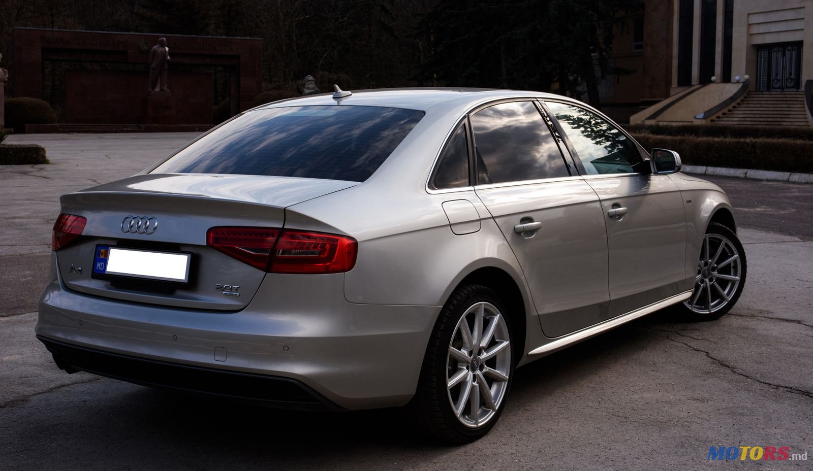 2014' Audi A4 Sedan S Line photo #3