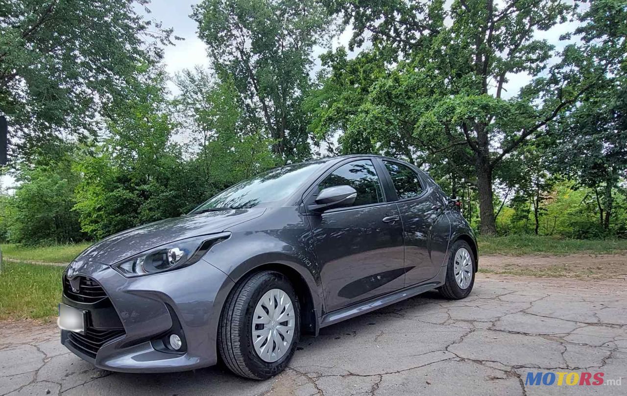 2021' Toyota Yaris photo #5