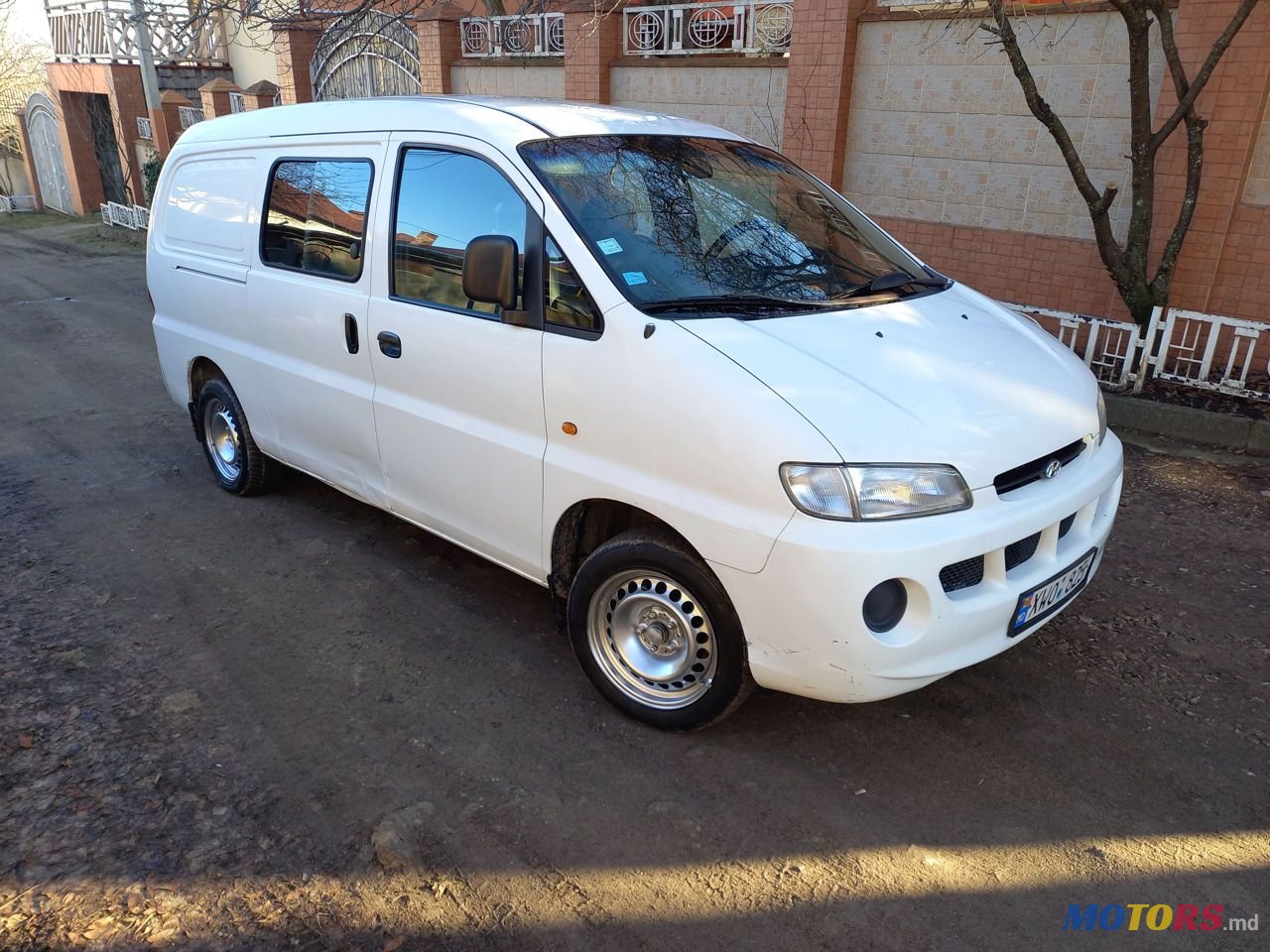 2000' Hyundai H200 photo #2