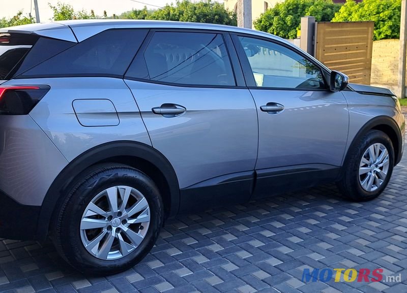 2020' Peugeot 3008 photo #4