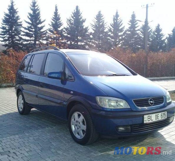 2002' Opel Zafira photo #1