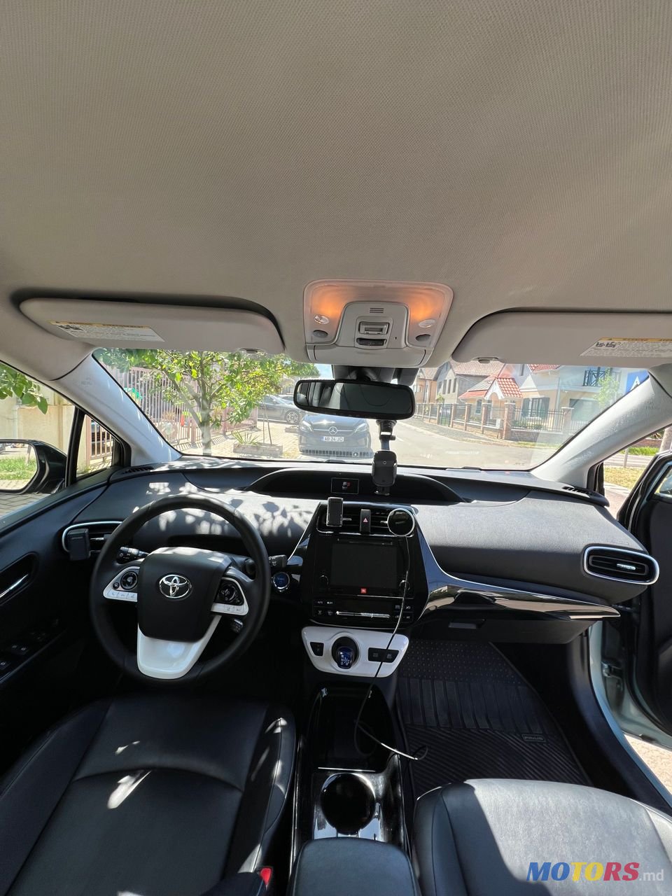 2016' Toyota Prius photo #6