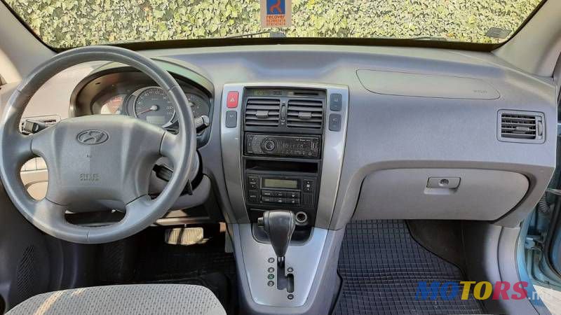2005' Hyundai Tucson photo #3