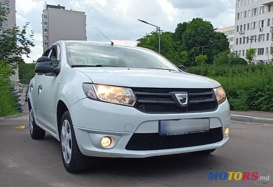 2013' Dacia Logan photo #1