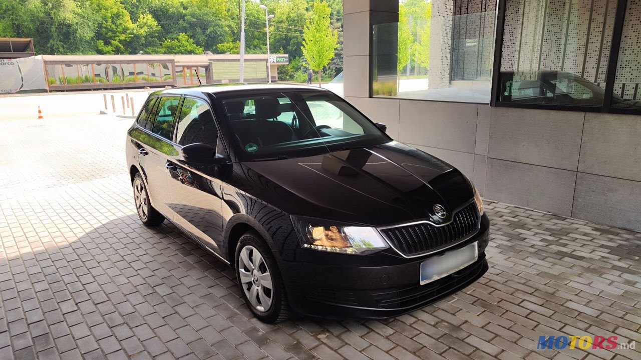 2016' Skoda Fabia photo #3