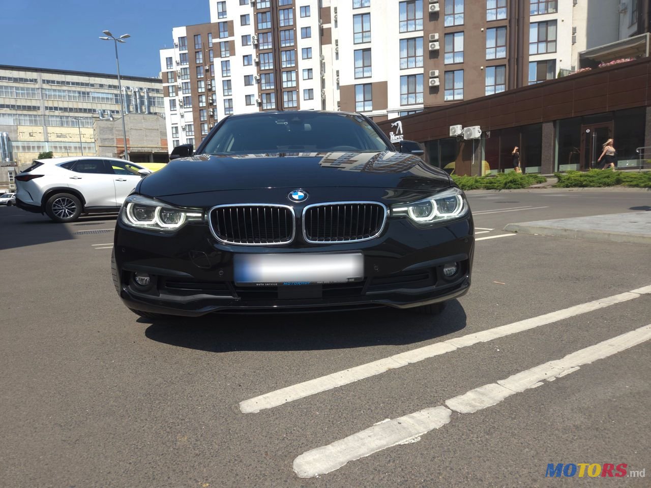 2017' BMW 3 Series photo #5