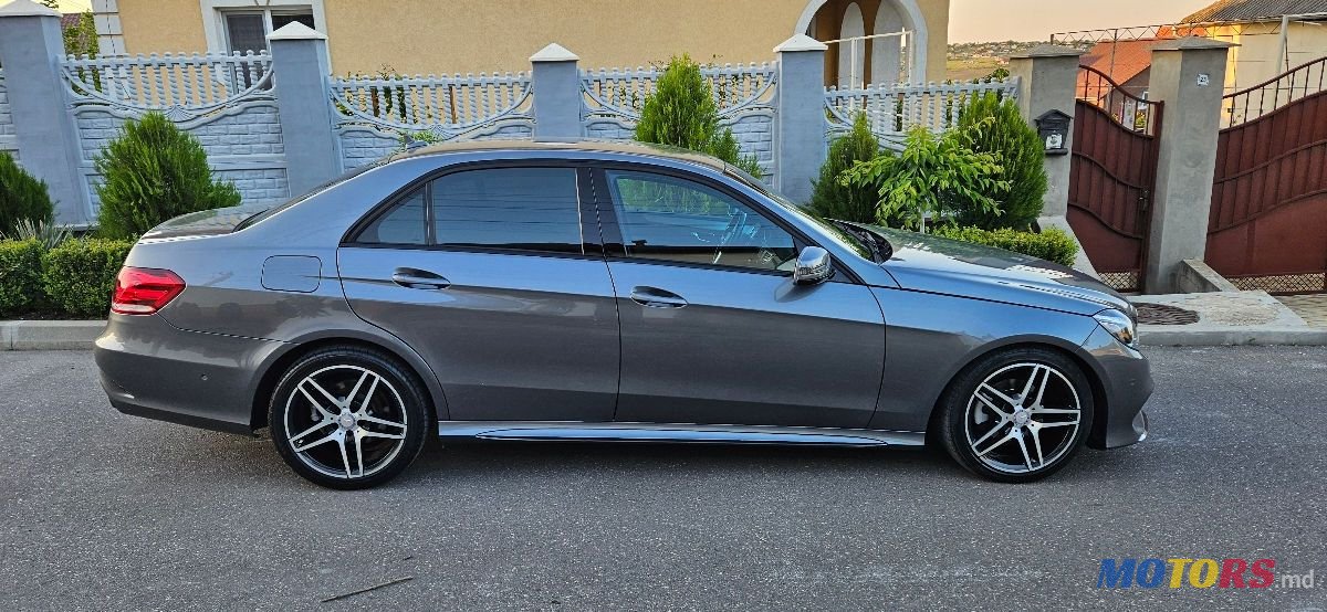2015' Mercedes-Benz E-Class photo #6