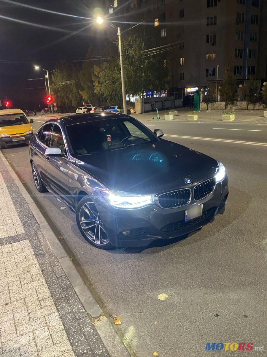 2017' BMW 3 Series Gran Turismo photo #1