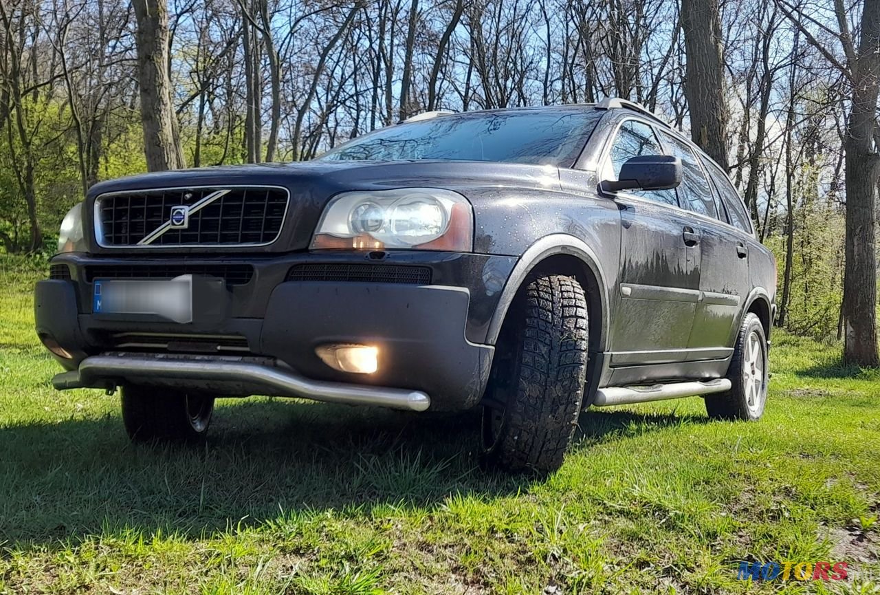 2004' Volvo XC90 photo #6