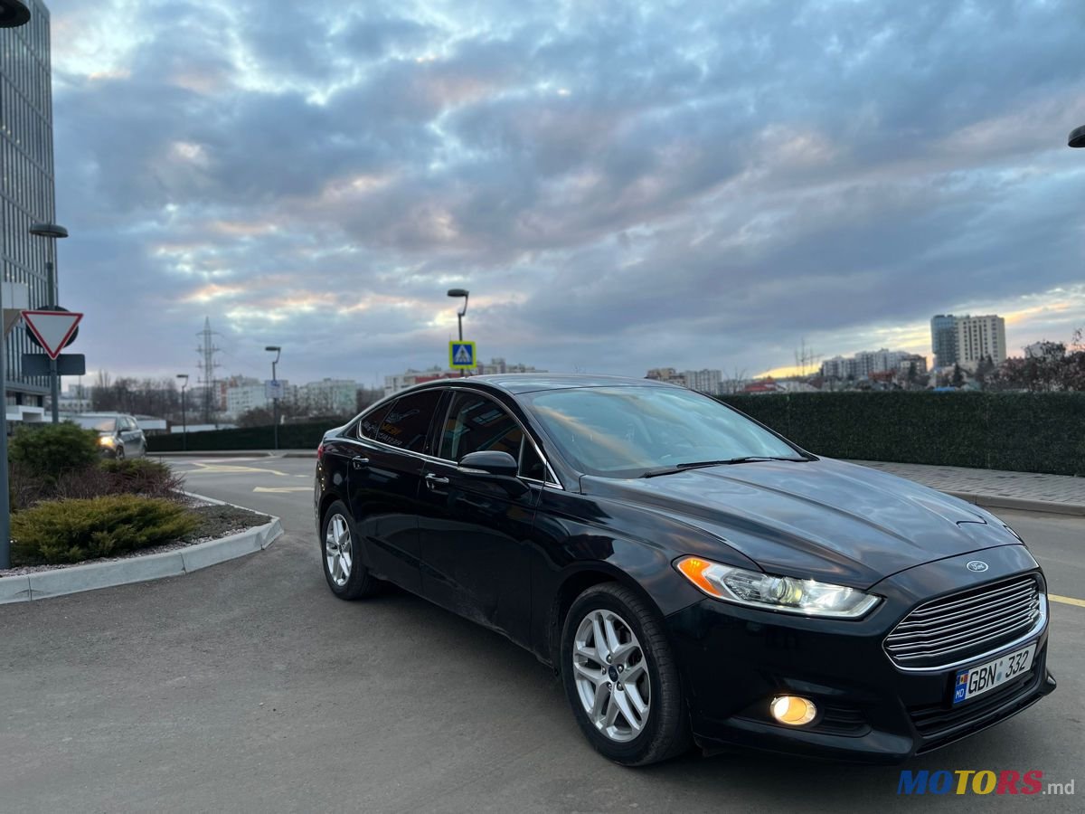 2013' Ford Fusion photo #4