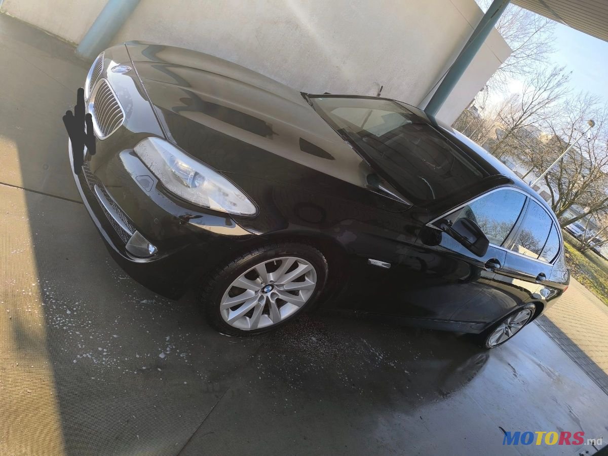 2012' BMW 5 Series photo #4