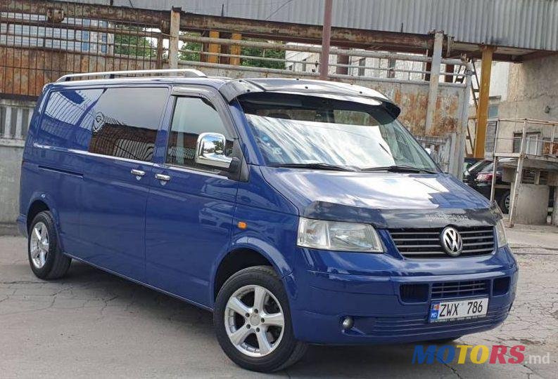 2007' Volkswagen Transporter photo #1