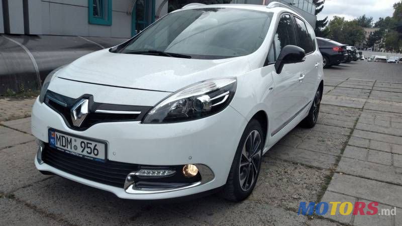 2015' Renault Grand Scenic photo #1