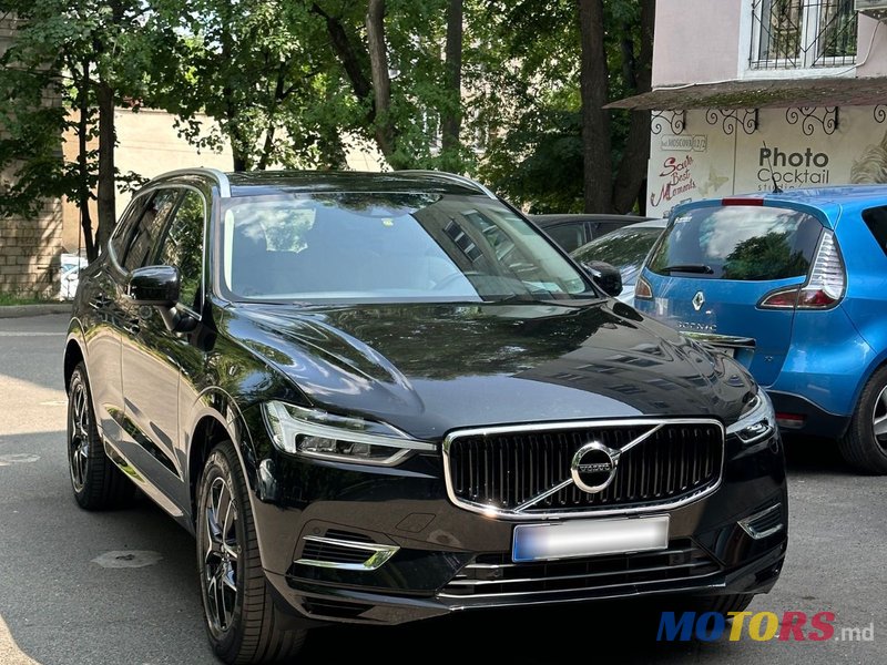 2020' Volvo XC60 photo #1