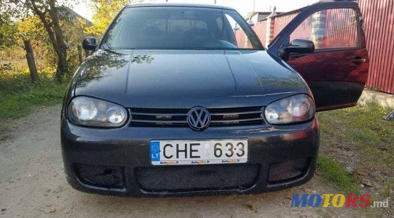 1999' Volkswagen Golf photo #3