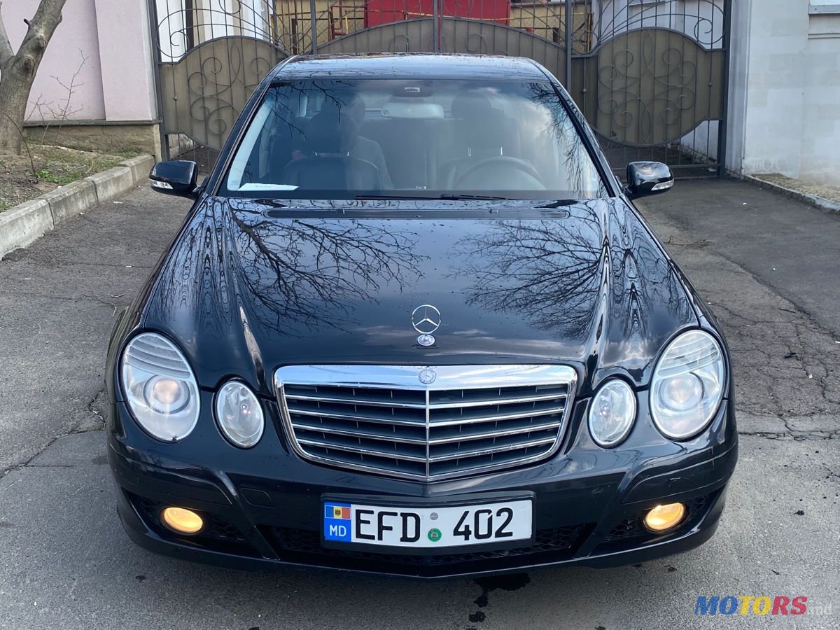 2007' Mercedes-Benz E Класс photo #2