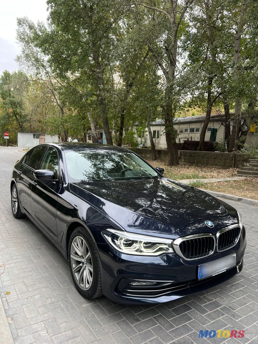 2018' BMW 5 Series photo #2