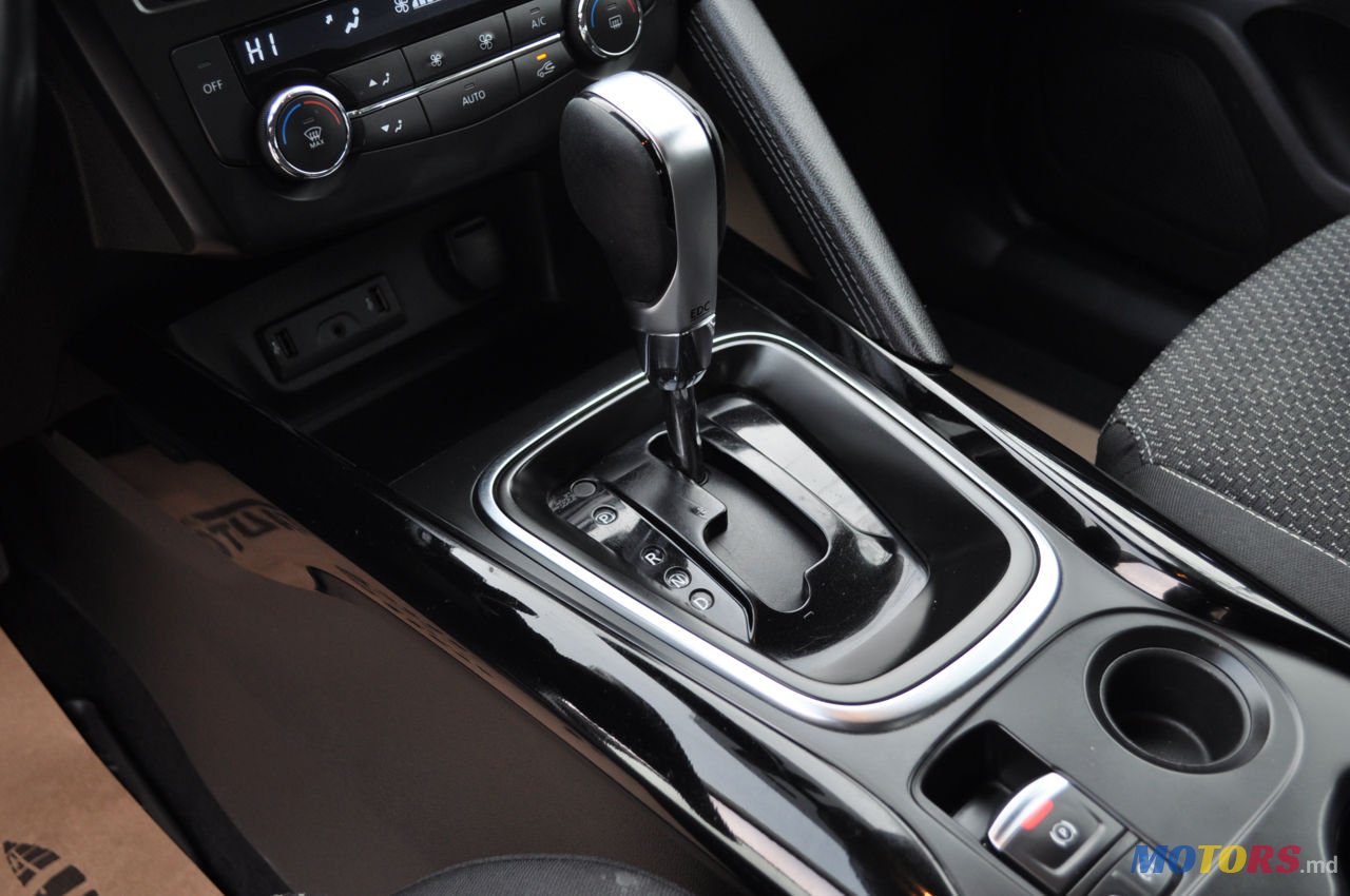 2016' Renault photo #7