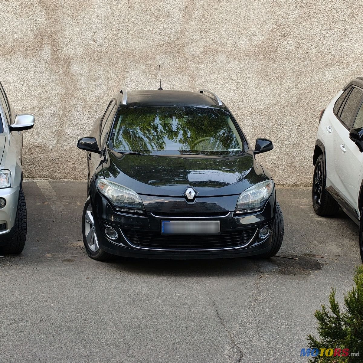 2012' Renault Megane photo #1
