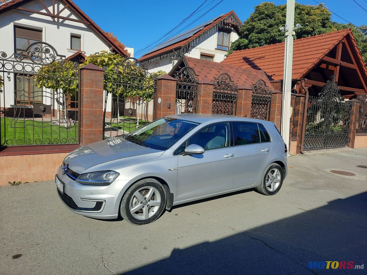2014' Volkswagen Golf photo #1