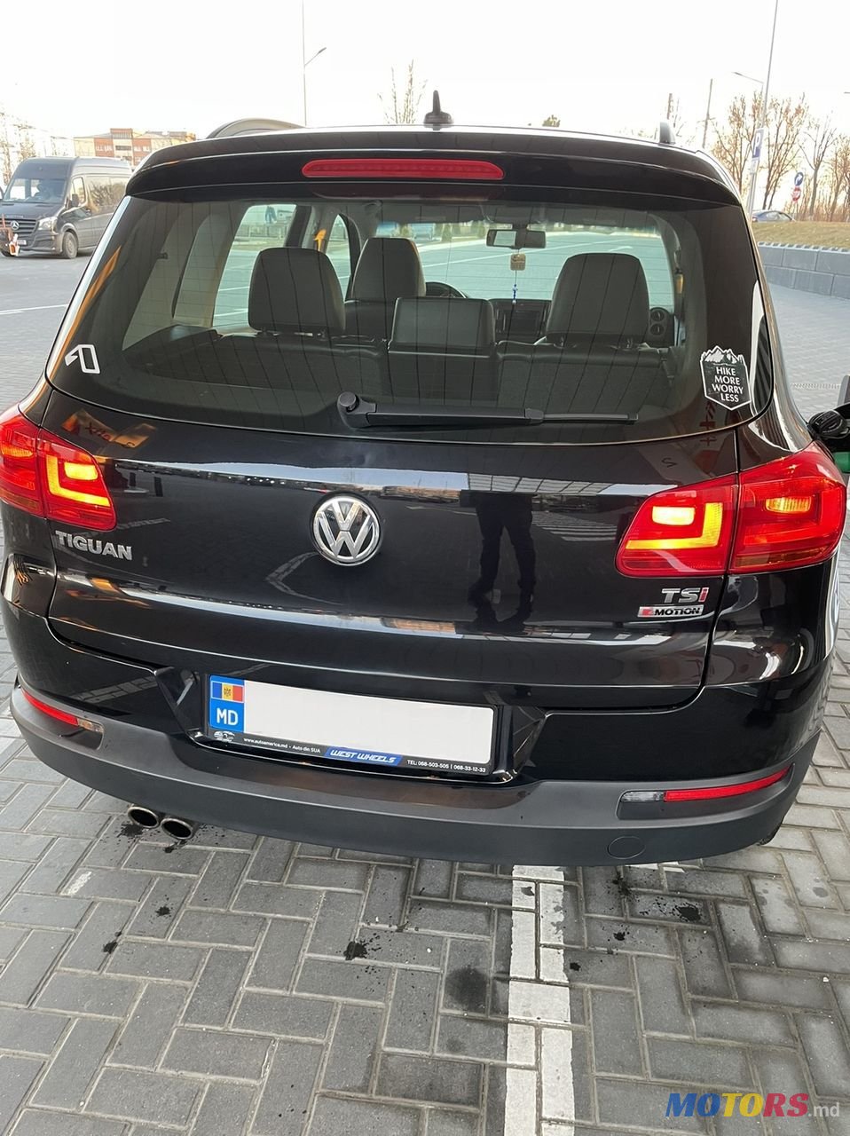 2016' Volkswagen Tiguan photo #6