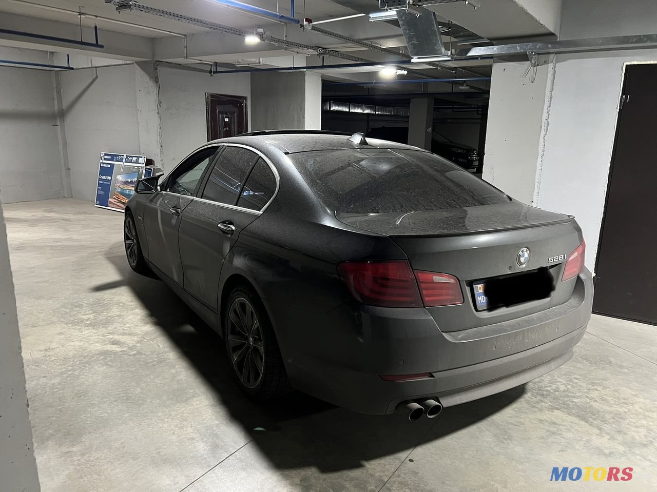 2013' BMW 5 Series photo #4