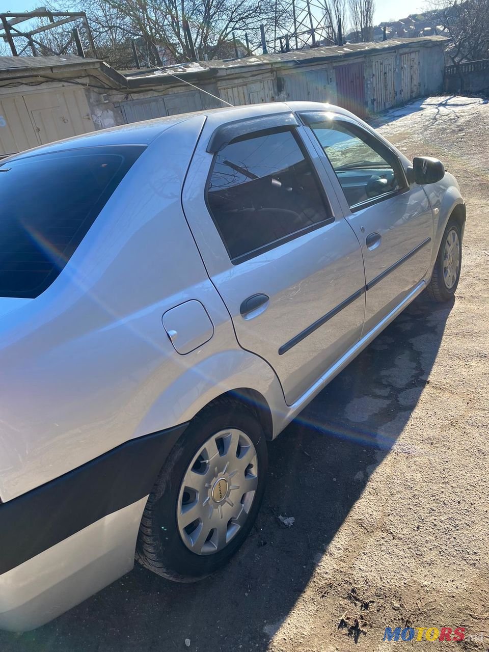 2008' Dacia Logan photo #6