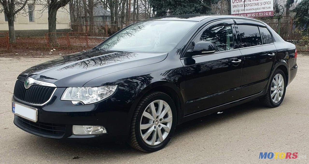2010' Skoda Superb photo #2