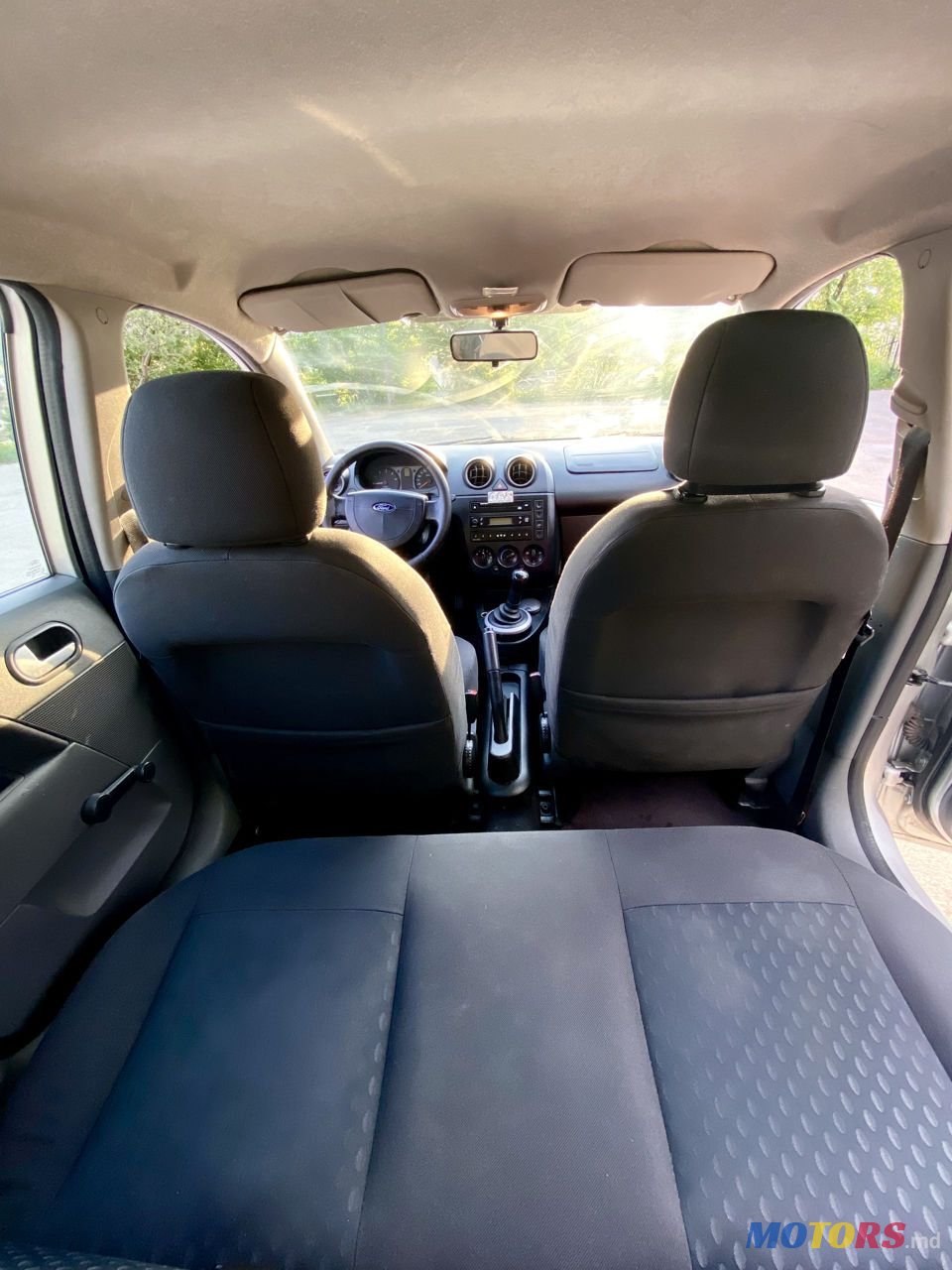 2004' Ford Fiesta photo #3