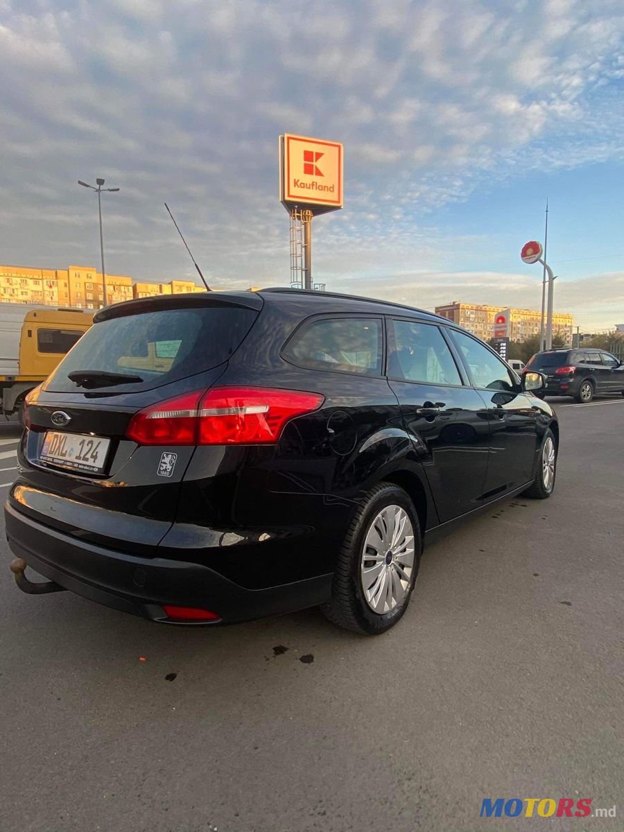 2015' Ford Focus photo #1