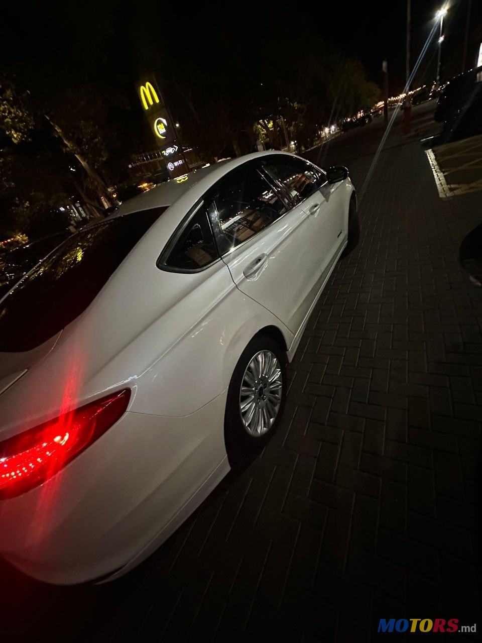 2013' Ford Fusion photo #4