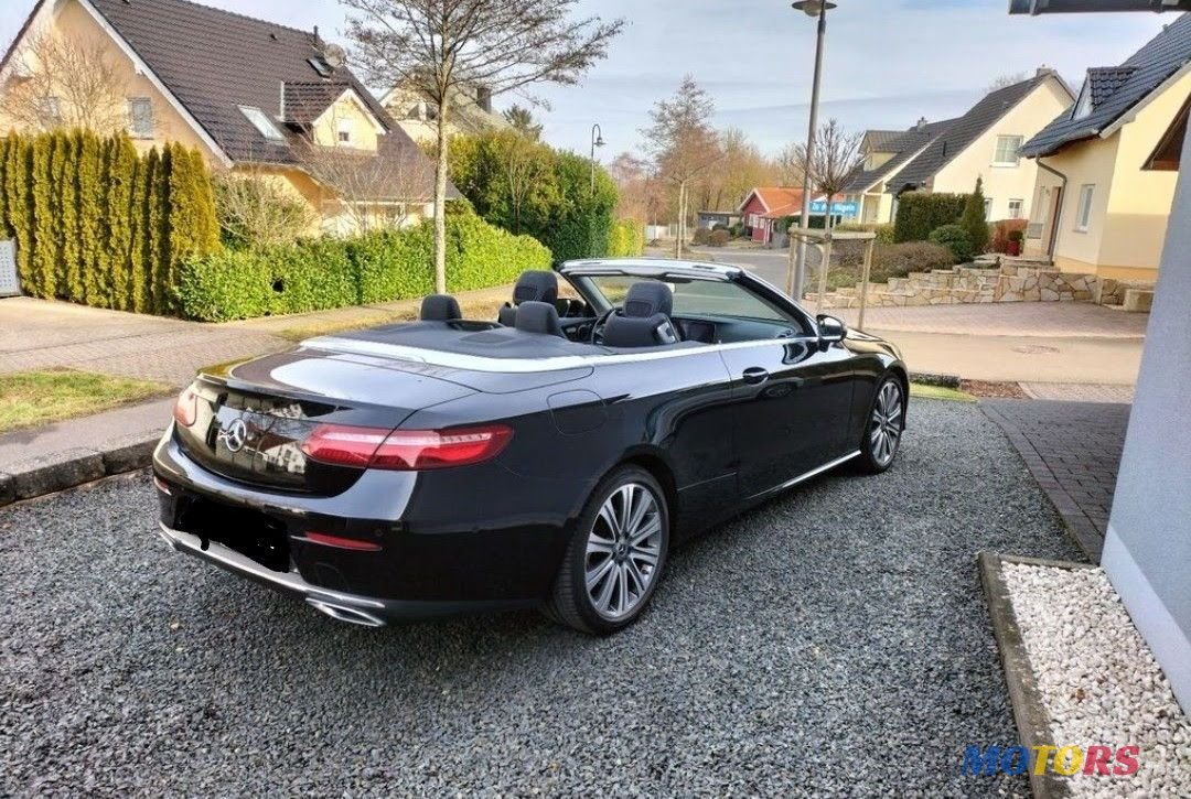 2018' Mercedes-Benz E-Class Cabrio photo #1