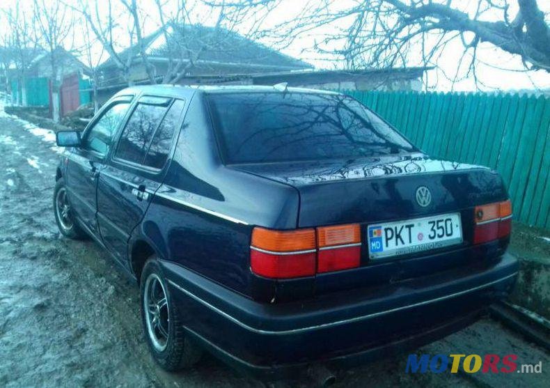 1994' Volkswagen Vento photo #1