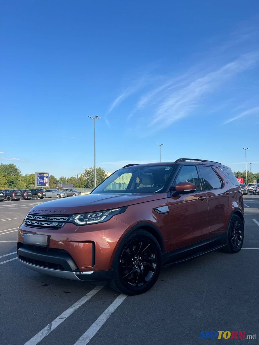 2017' Land Rover Discovery photo #1