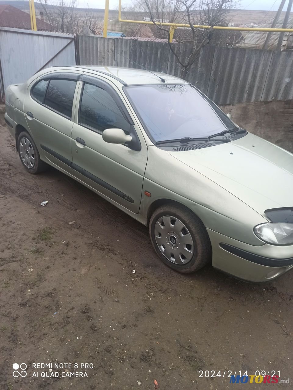 2001' Renault Megane photo #5