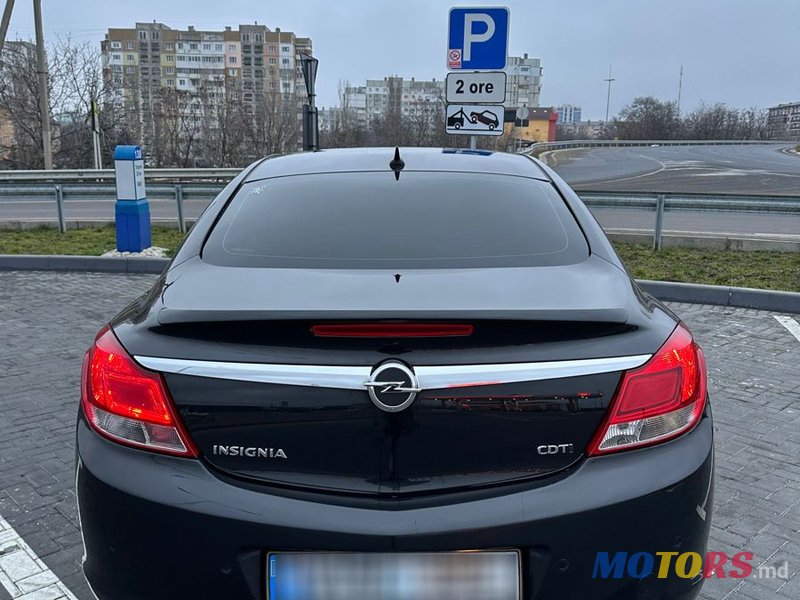 2010' Opel Insignia photo #6