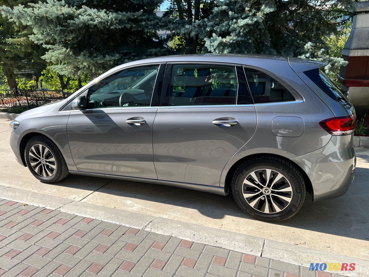 2019' Mercedes-Benz B-Class photo #3