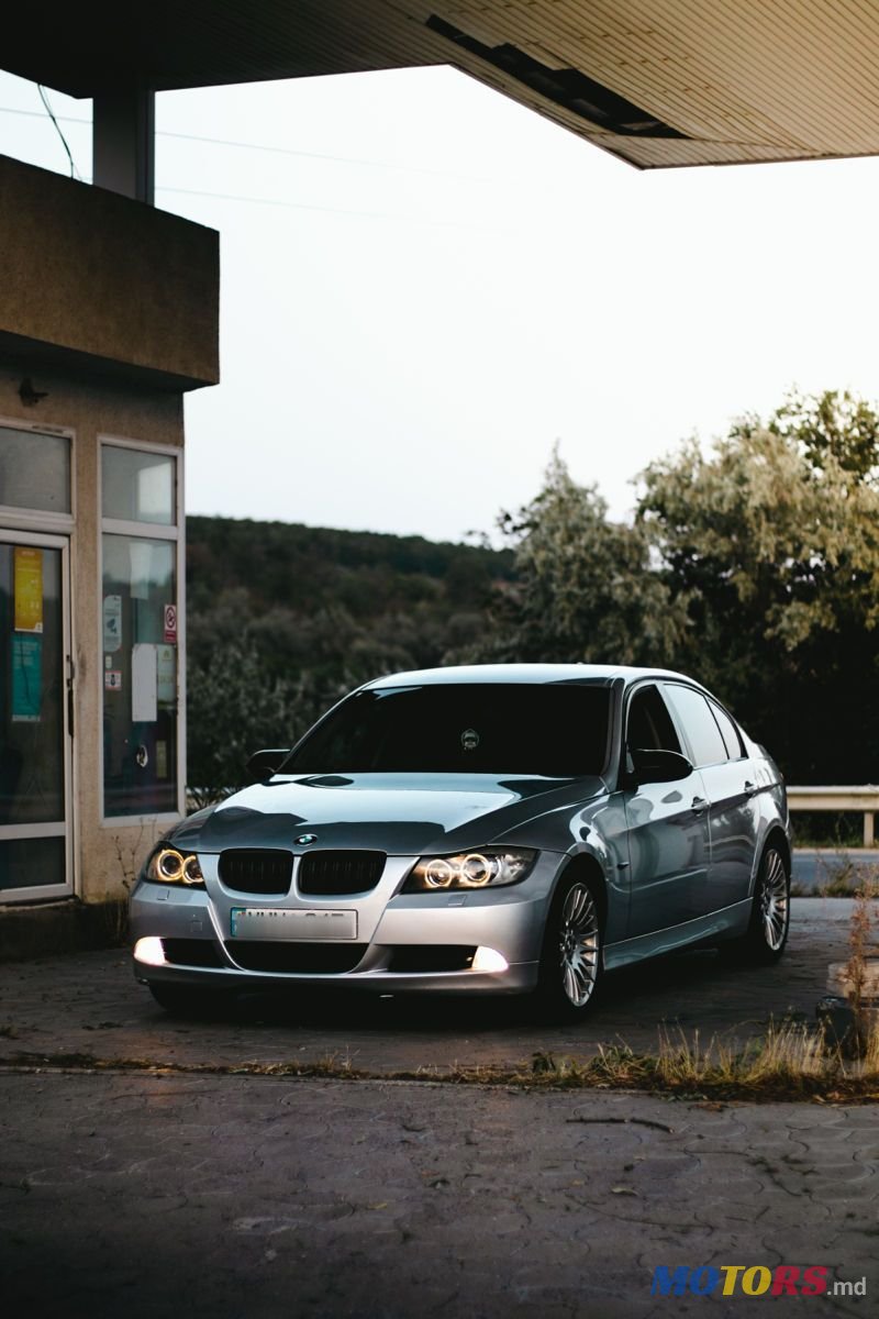 2007' BMW 3 Series photo #6
