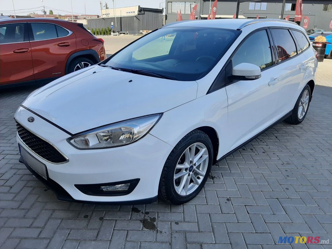 2017' Ford Focus photo #2