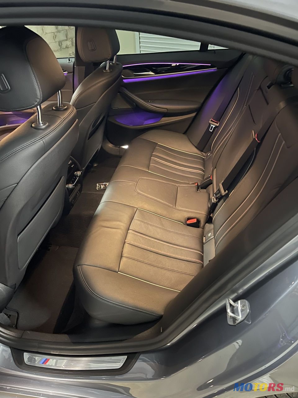 2019' BMW 5 Series photo #4