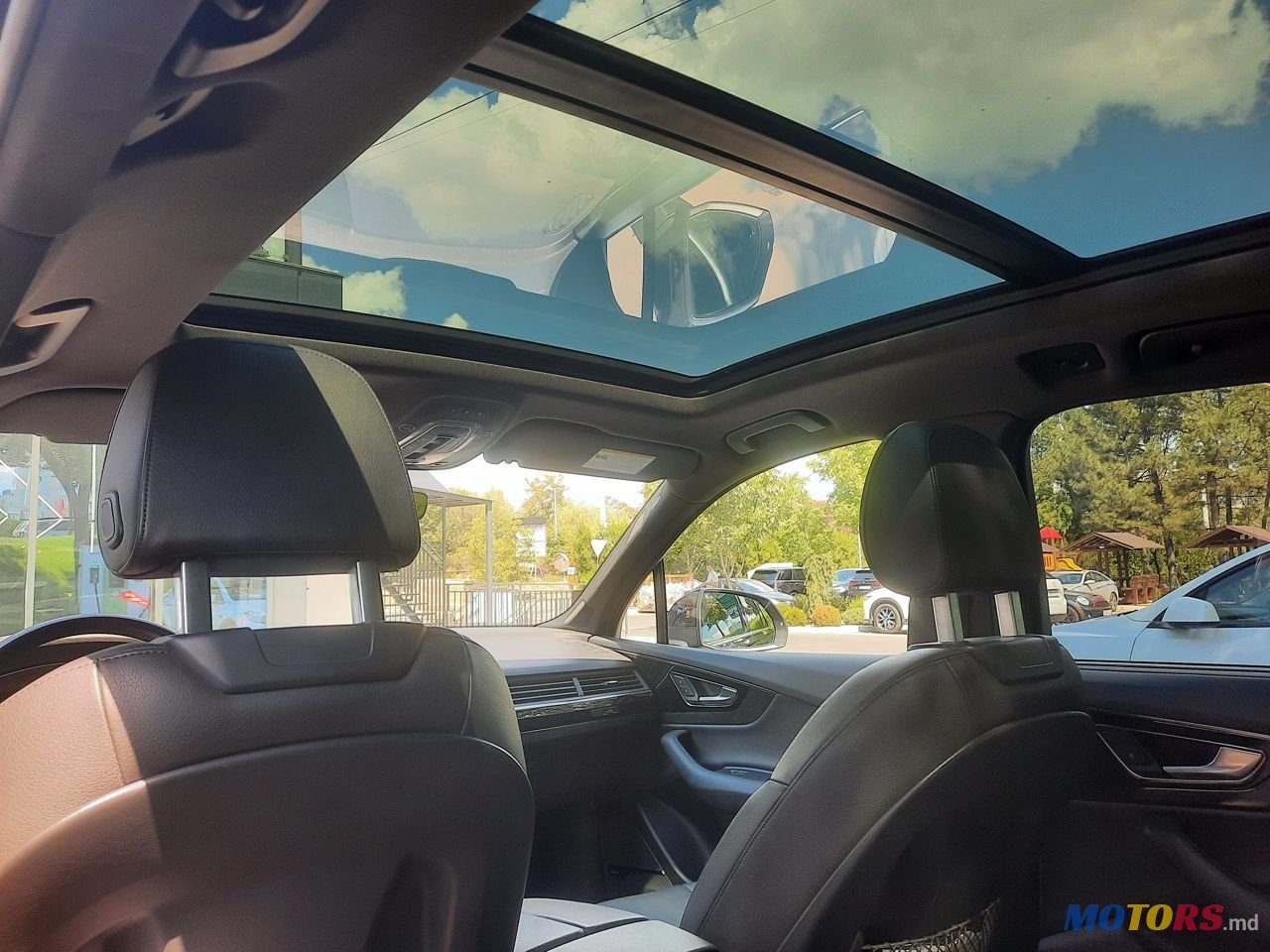 2017' Audi Q7 photo #4