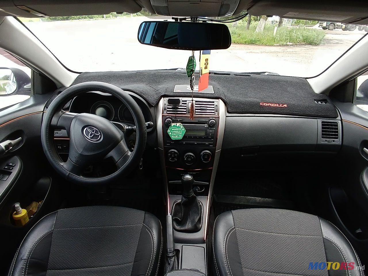 2008' Toyota Corolla photo #5