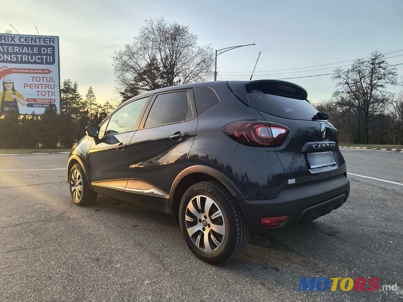 2018' Renault Captur photo #4